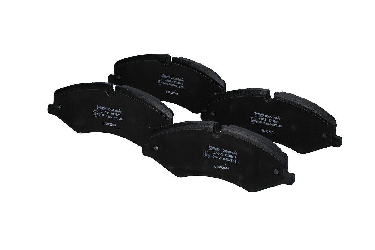 Jeu de 4 plaquettes de frein VALEO ref. 302439A